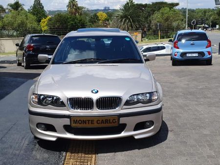 2004-BMW-3-Series-320i_3