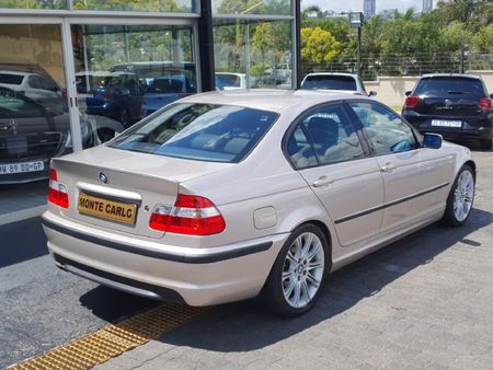 2004-BMW-3-Series-320i_5