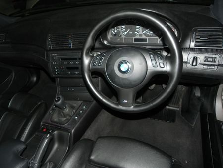 2004-BMW-3-Series-320i_7
