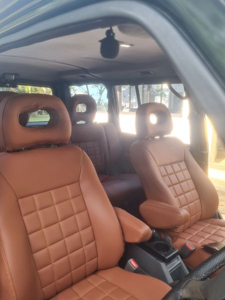 1996-Mitsubishi-Pajero-35-GLS_4