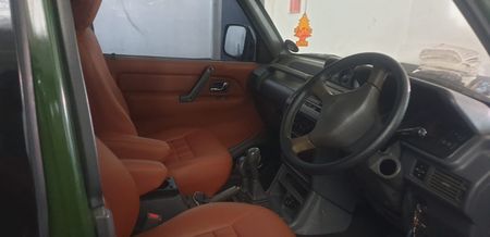 1996-Mitsubishi-Pajero-35-GLS_8