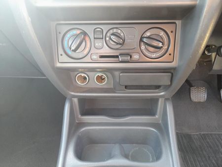 2005-Mazda-B-Series-B2500-TD-SLE-Drifter-Double-Cab_12