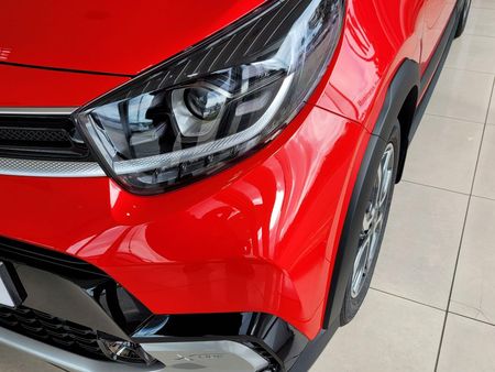 2023-Kia-Picanto-12-X-Line-Auto_11