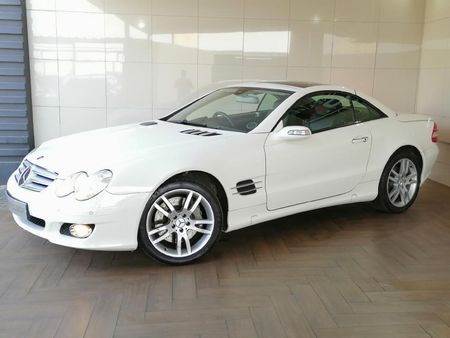 2007-Mercedes-Benz-SL-500_15