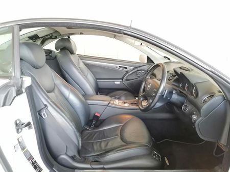 2007-Mercedes-Benz-SL-500_18