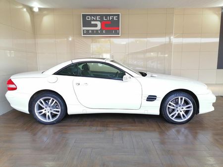 2007-Mercedes-Benz-SL-500_21