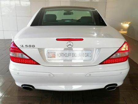 2007-Mercedes-Benz-SL-500_26