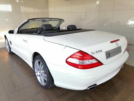 2007-Mercedes-Benz-SL-500_4
