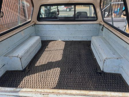 1992-Toyota-Hilux-1800-SR-Single-Cab_9