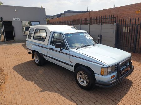 1992-Toyota-Hilux-1800-SR-Single-Cab_3