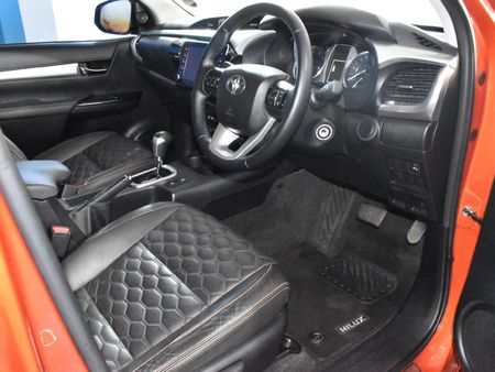 2021-Toyota-Hilux-28-GD-6-Raised-Body-Raider-Auto-Double-Cab_11