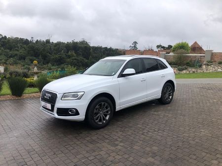 2015-Audi-Q5-30-TDI-quattro-SE-Auto_7