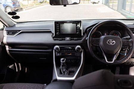 2020-Toyota-RAV4-20-GX-Auto_13