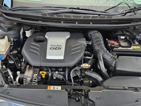 2016-Kia-Cerato-Koup-16T-GDi-Auto_12