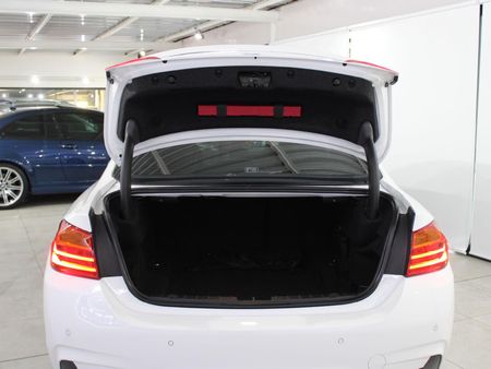 2015-BMW-4-Series-435i-Coupe-Sport_4