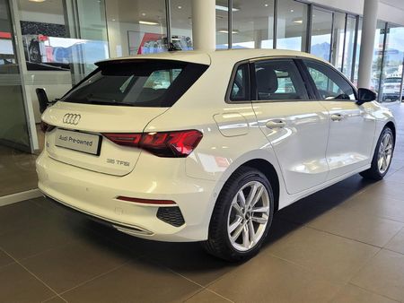 2022-Audi-A3-Sportback-14-TFSI-Auto-Advanced-35-TFSI_3