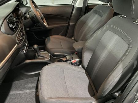 2025-Fiat-Tipo-16-City-Life-Auto-5-dr_5