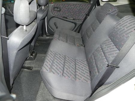 1999-Opel-Astra-Euro-200i-E_16