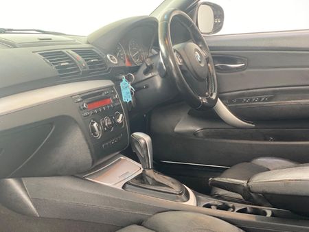 2012-BMW-1-Series-125i-Convertible-M-Sport-Auto_13