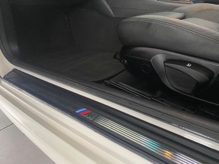 2012-BMW-1-Series-125i-Convertible-M-Sport-Auto_16