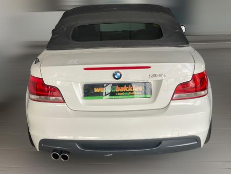 2012-BMW-1-Series-125i-Convertible-M-Sport-Auto_7