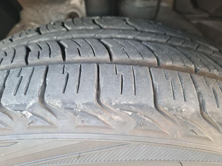 2010-Kia-Sorento-22D-4x4-Auto-7-seat_12