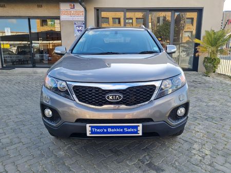2010-Kia-Sorento-22D-4x4-Auto-7-seat_4