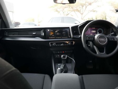 2022-Audi-A1-Sportback-10-TFSI-Auto-30-TFSI_18