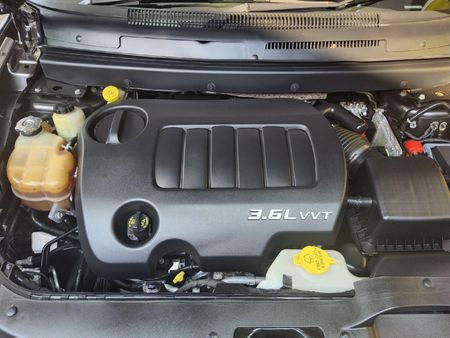 2015-Dodge-Journey-36-V6-SXT-Auto_11