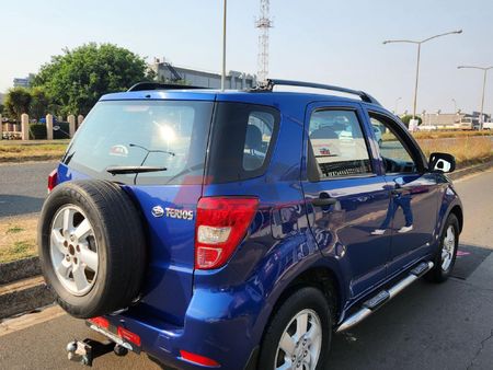 2008-Daihatsu-Terios-4x4_4