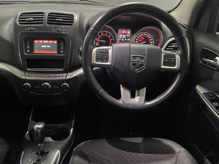 2014-Dodge-Journey-36-V6-SXT-Auto_9