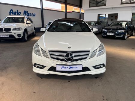 2010-Mercedes-Benz-E-Class-E-350-Coupe_1
