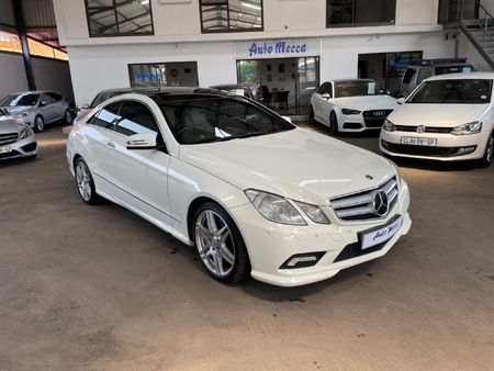 2010-Mercedes-Benz-E-Class-E-350-Coupe_6
