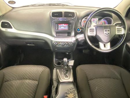 2013-Dodge-Journey-36-V6-SXT-Auto_1