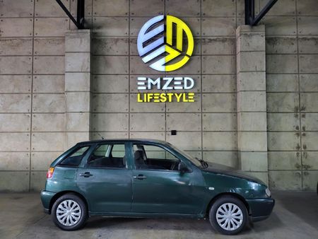 2002-Volkswagen-Polo-Playa-14-S_9