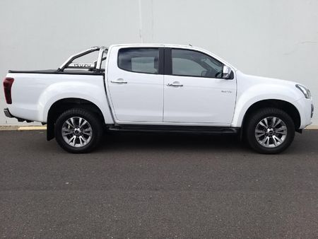 2021-Isuzu-D-Max-300-LX-Auto-Double-Cab_5