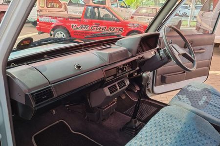 1996-Toyota-Venture-1800-64_14