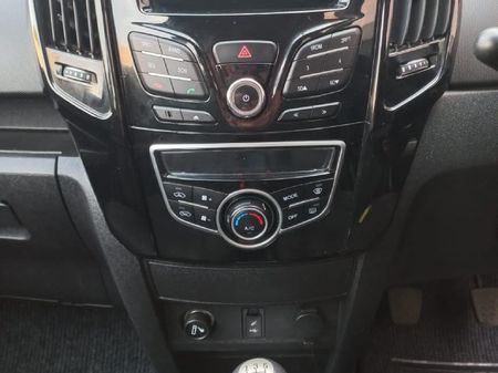 2020-Haval-H1-15-VVT_9