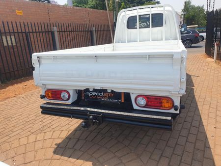 2006-Hyundai-H100-Bakkie-26i-D_5