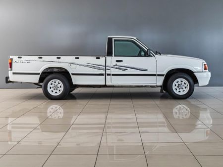 1999-Ford-Courier-2500TD-LWB_3