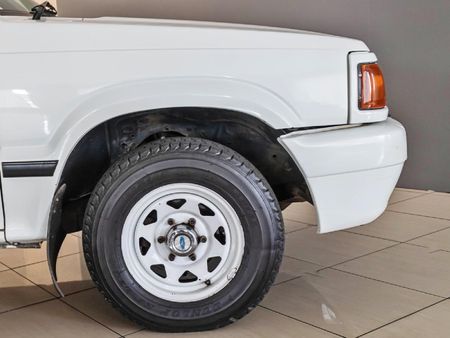 1999-Ford-Courier-2500TD-LWB_5