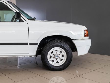1999-Ford-Courier-2500TD-LWB_6