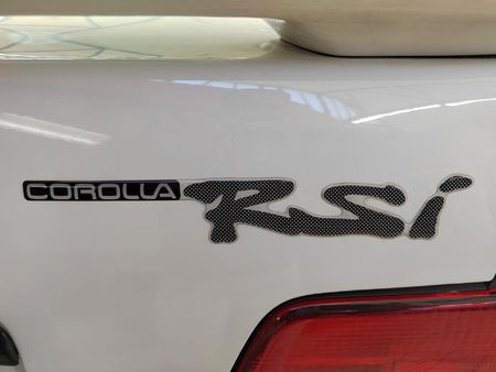1998-Toyota-Corolla-RSi-20v_10