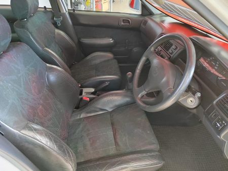1998-Toyota-Corolla-RSi-20v_5
