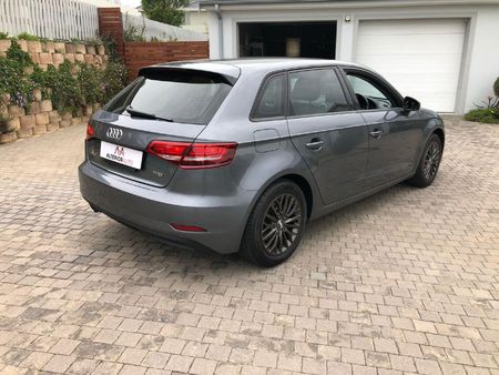 2017-Audi-A3-Sportback-14-TFSI-Auto-35-TFSI_2