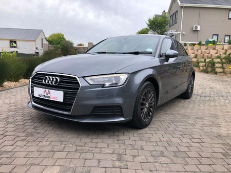 2017-Audi-A3-Sportback-14-TFSI-Auto-35-TFSI_5