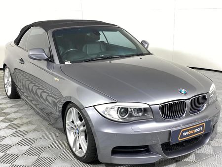 2011-BMW-1-Series-135i-Convertible-M-Sport-Auto_4