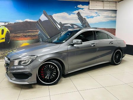 2015-Mercedes-AMG-CLA-45-AMG_1