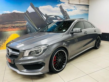 2015-Mercedes-AMG-CLA-45-AMG_7