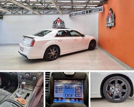 2014-Chrysler-300C-SRT8_19